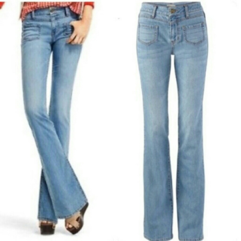 CAbi Malibu Flare Blue Jeans Light Wash